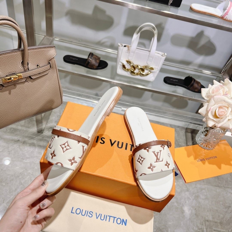 Louis Vuitton Slippers